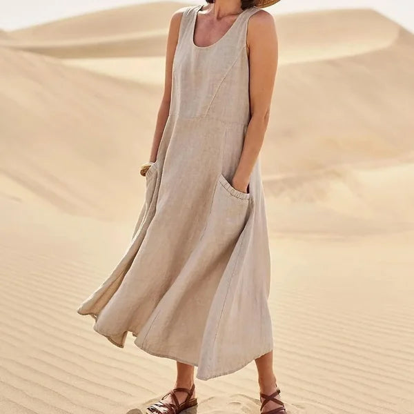 Women's Sleeveless Midi Dress with Scoop Neckline and Side Pockets