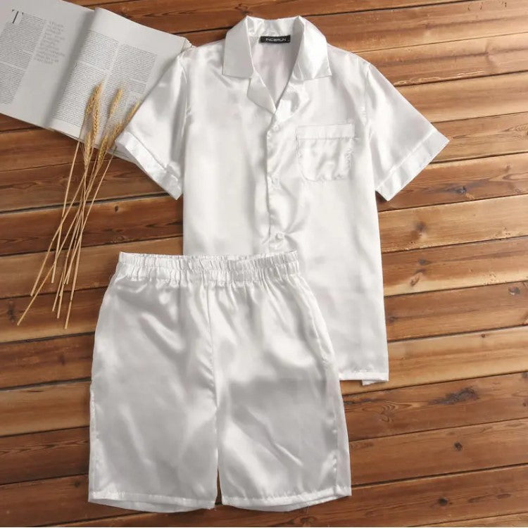 Unisex nan silky-shiny short-sleeve pajama set with shirt collar and elastic waistband StylebySassy