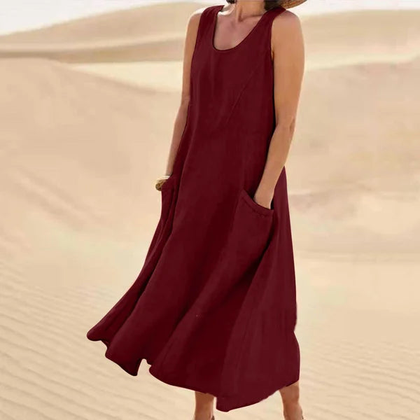 Women's Sleeveless Midi Dress with Scoop Neckline and Side Pockets