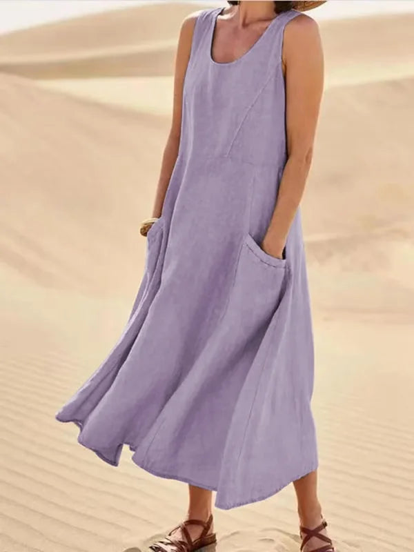 Women's Sleeveless Midi Dress with Scoop Neckline and Side Pockets