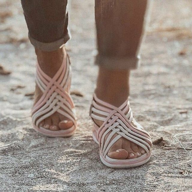 Women's Strappy Open Toe Sandals with Flat Sole