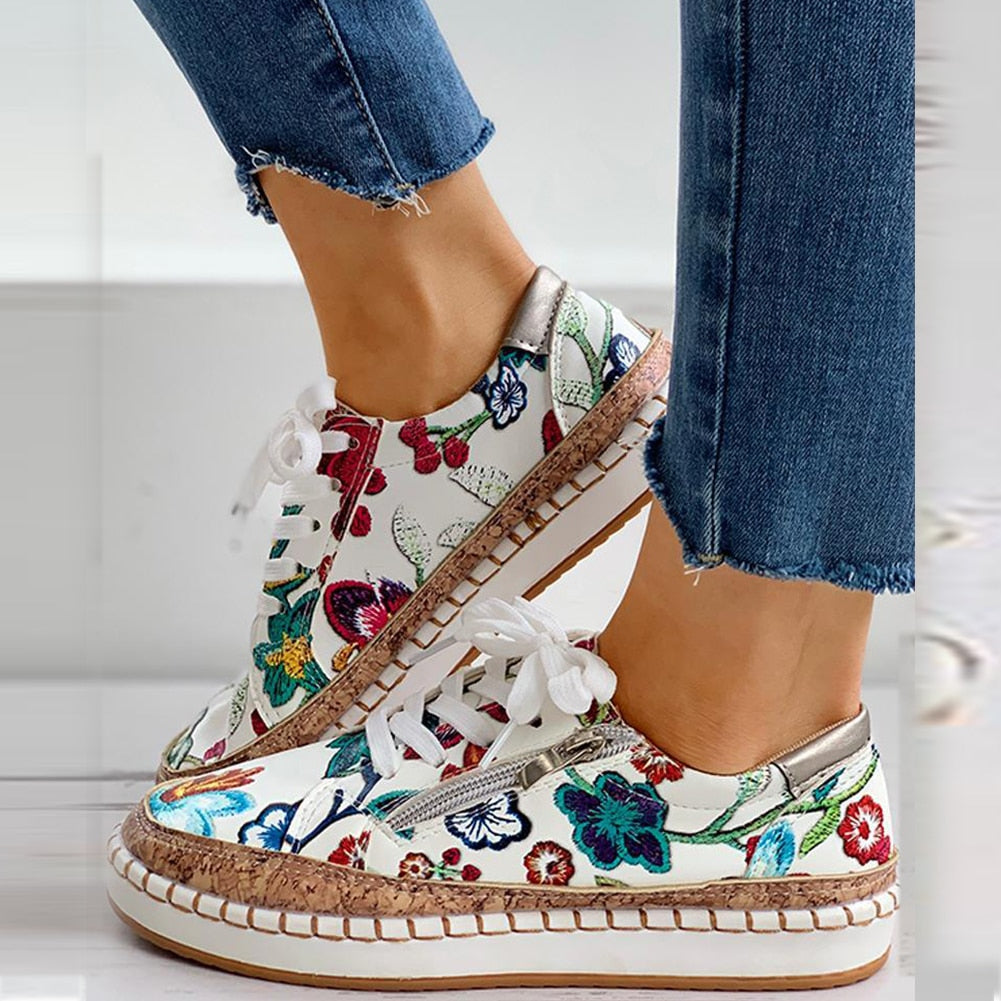 StylebySassy | Orthopedic sports shoes with floral pattern