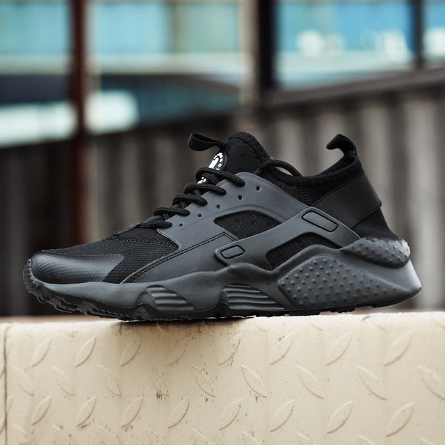 StylebySassy | Men's sneakers in Huarache style for summer