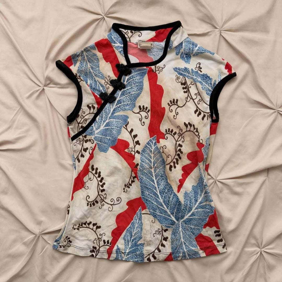 Women’s Fashion Top with Asian Elements StylebySassy