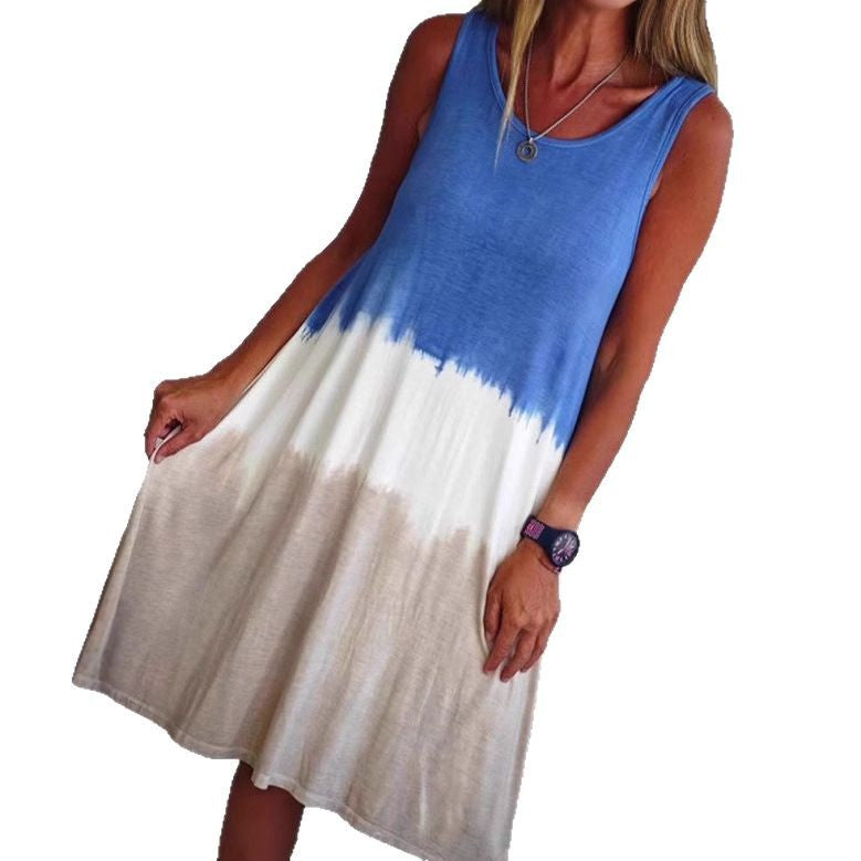 Women's sleeveless swing dress made of soft jersey with flowing color transition and flared silhouette StylebySassy