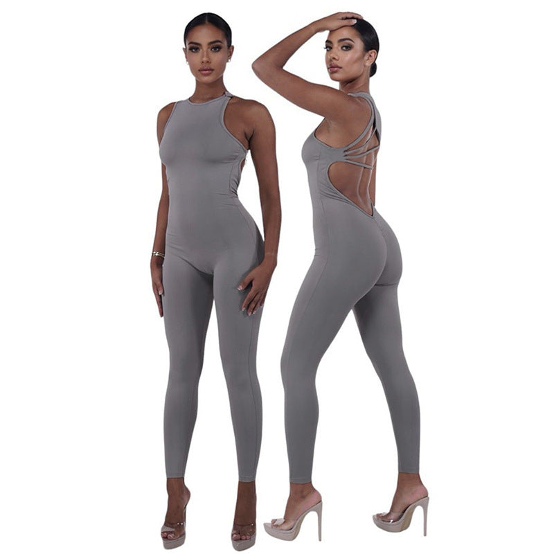 Women’s sporty long overall with innovative cut-out neckline