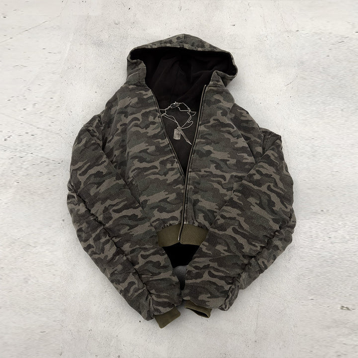 Men's short-cut camouflage bomber-style hooded jacket with teddy lining and two-way zipper StylebySassy
