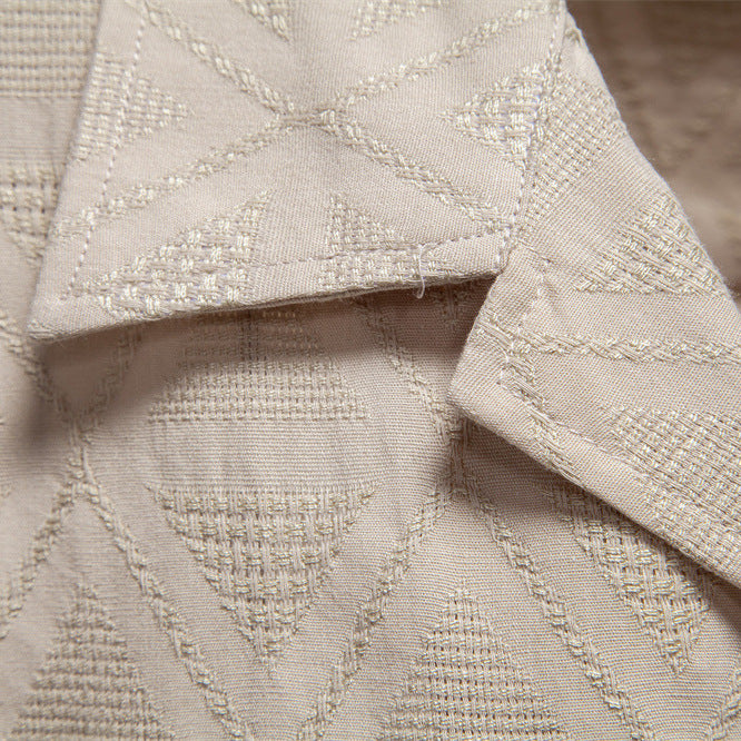 Men's short-sleeved shirt with open lapel collar and geometric jacquard structure StylebySassy