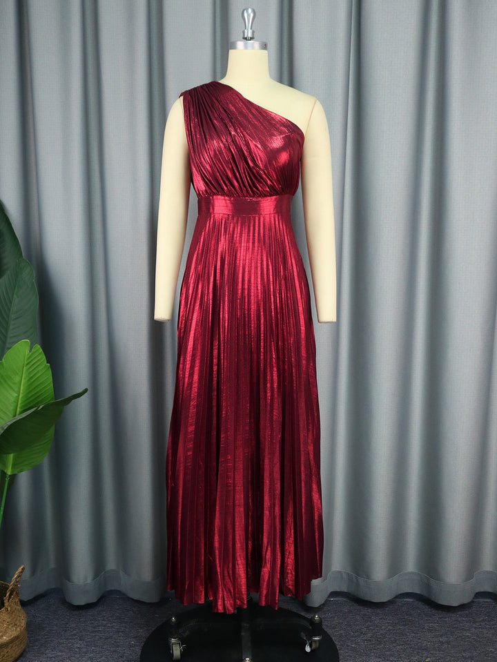Ladies pleated evening dress with shimmering top StylebySassy