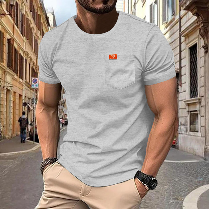 Men's round neck T-shirt with chest pocket and reinforced hem StylebySassy