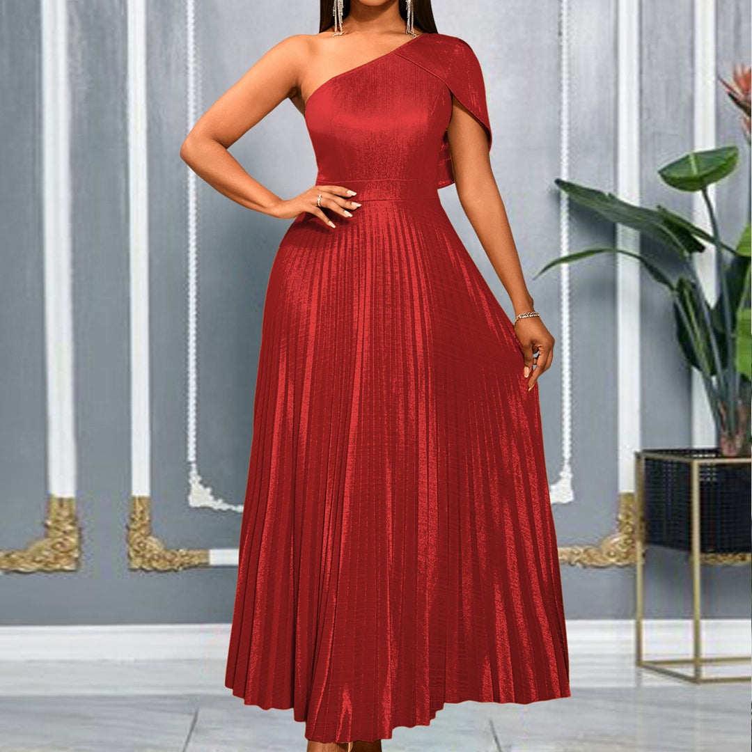 Ladies Glamorous One-Shoulder Evening Dress with Pleated Pleats StylebySassy