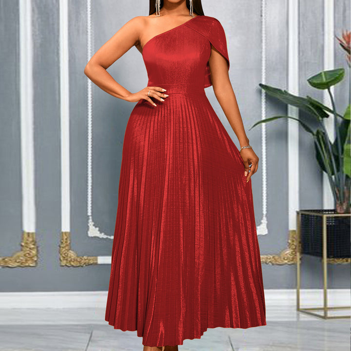 Ladies Glamorous One-Shoulder Evening Dress with Pleated Pleats StylebySassy
