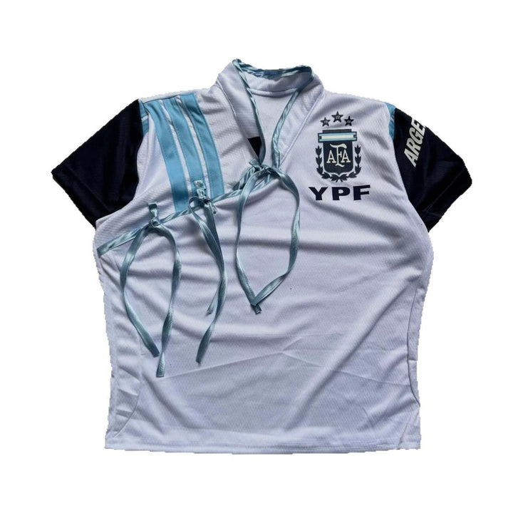 Women's sports jersey with a figure-hugging cut and innovative ties StylebySassy
