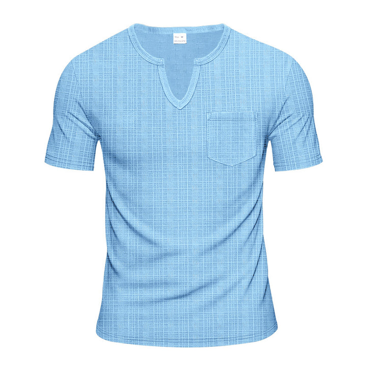 Men's short-sleeved shirt with slit V-neck structured linen look and patch chest pocket StylebySassy