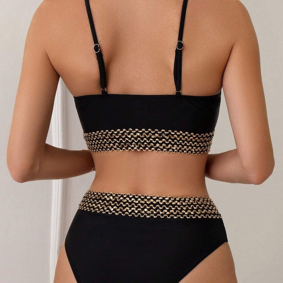 Women High-Cut Bikini with Elegant Chain Decoration StylebySassy