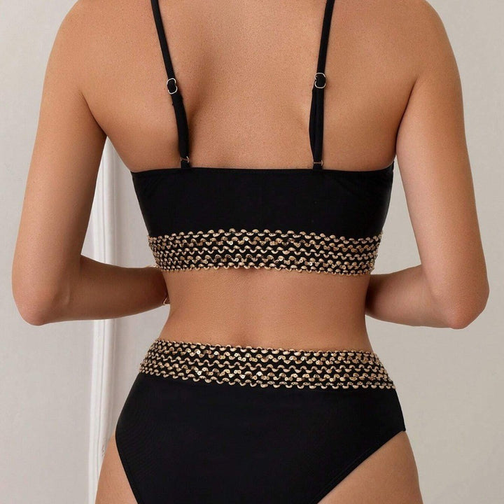 Women High-Cut Bikini with Elegant Chain Decoration StylebySassy