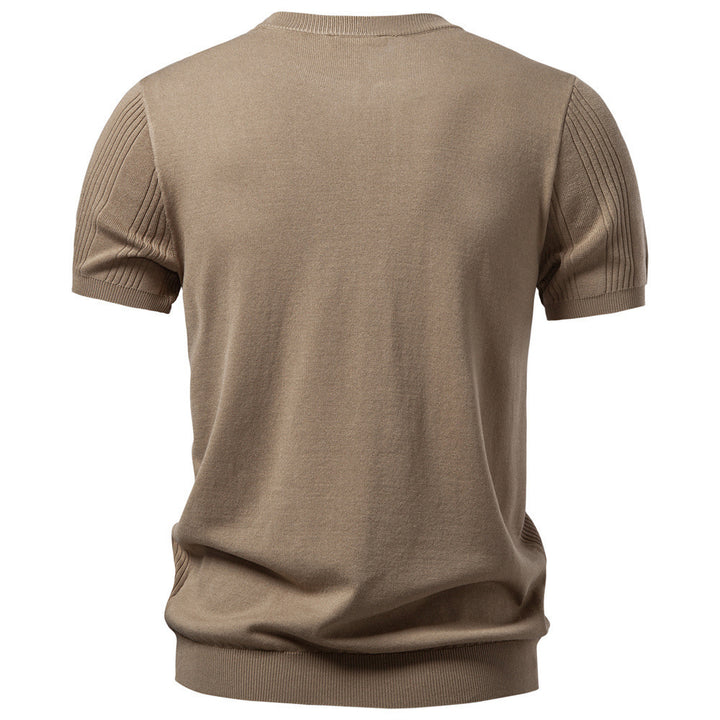 Men's short-sleeved fine knit henley with button placket StylebySassy