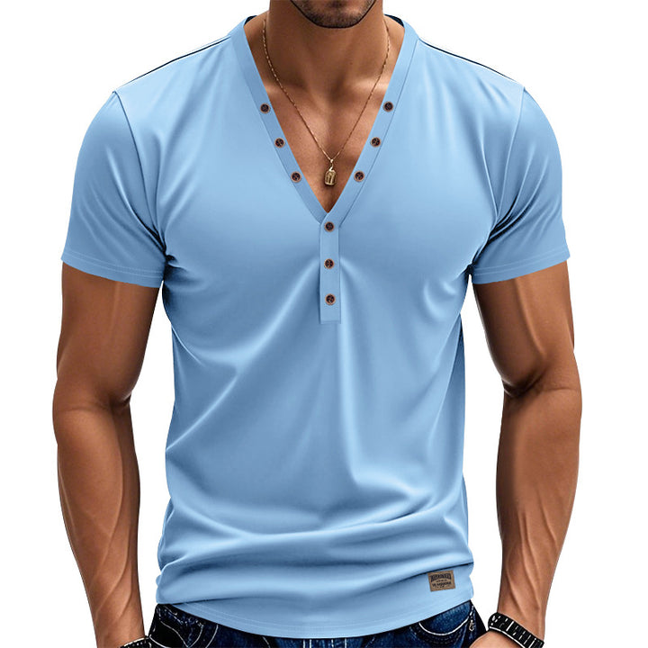 Men's tailored short-sleeve Henley shirt made of cotton-elastane with a deep V-neckline and decorative button placket StylebySassy