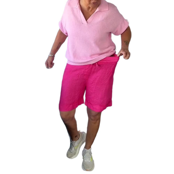 Women's linen bermuda shorts with turn-up hem, button and zip fastening, as well as side pockets StylebySassy