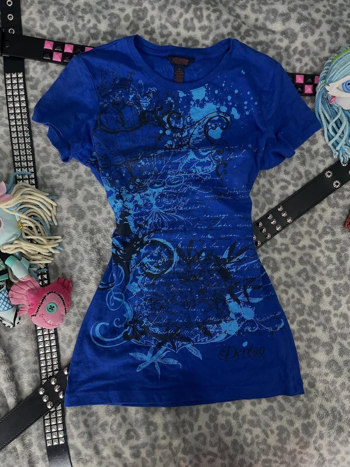 Women Graphic Print T-Shirt with Urban Art Design StylebySassy