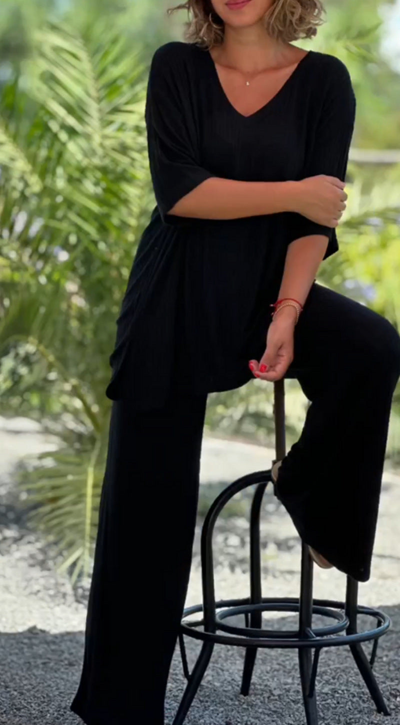 Women's two-piece travel and loungewear set made of soft ribbed jersey with a longline tunic and palazzo pants StylebySassy