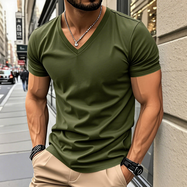 Men's classic V-neck T-shirt made of fine cotton jersey with reinforced neckband and double stitching StylebySassy