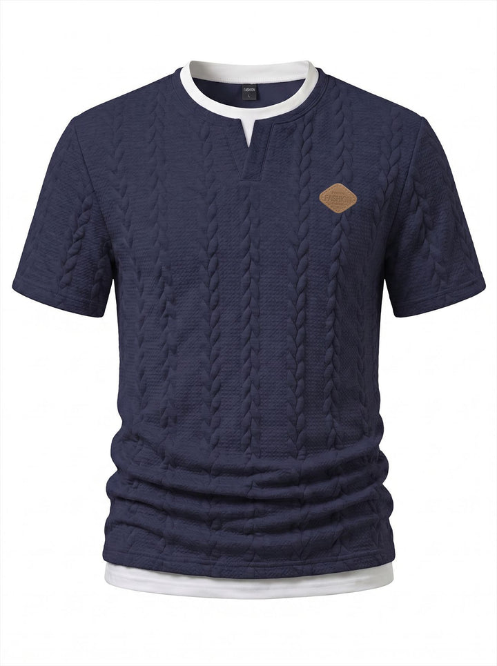 Men's textured short-sleeve shirt with embossed braid structure, V-insert at the round neck and layered look StylebySassy