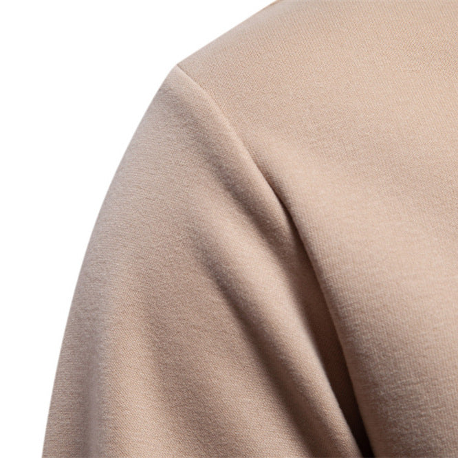 Men's nano sweatshirt with round neck, patch chest pocket with horizontal zipper and ribbed hem StylebySassy