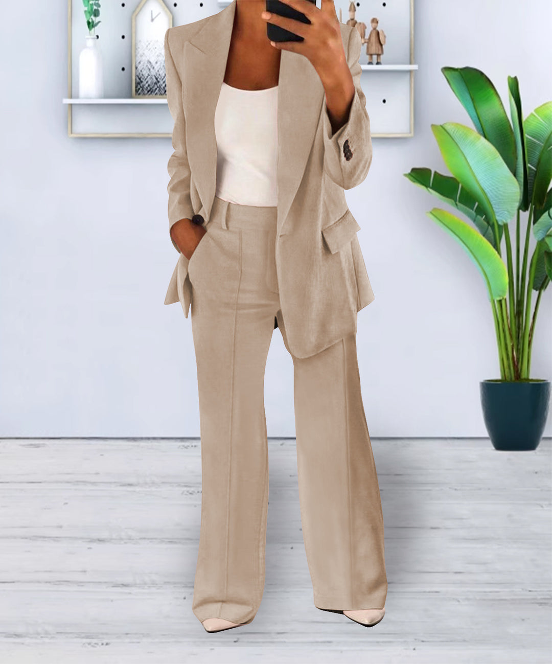 Women's Two-Piece Suit with Button-Front Blazer