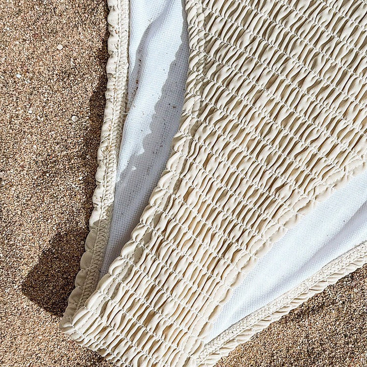 Women's bikini bottom with sophisticated structure design StylebySassy