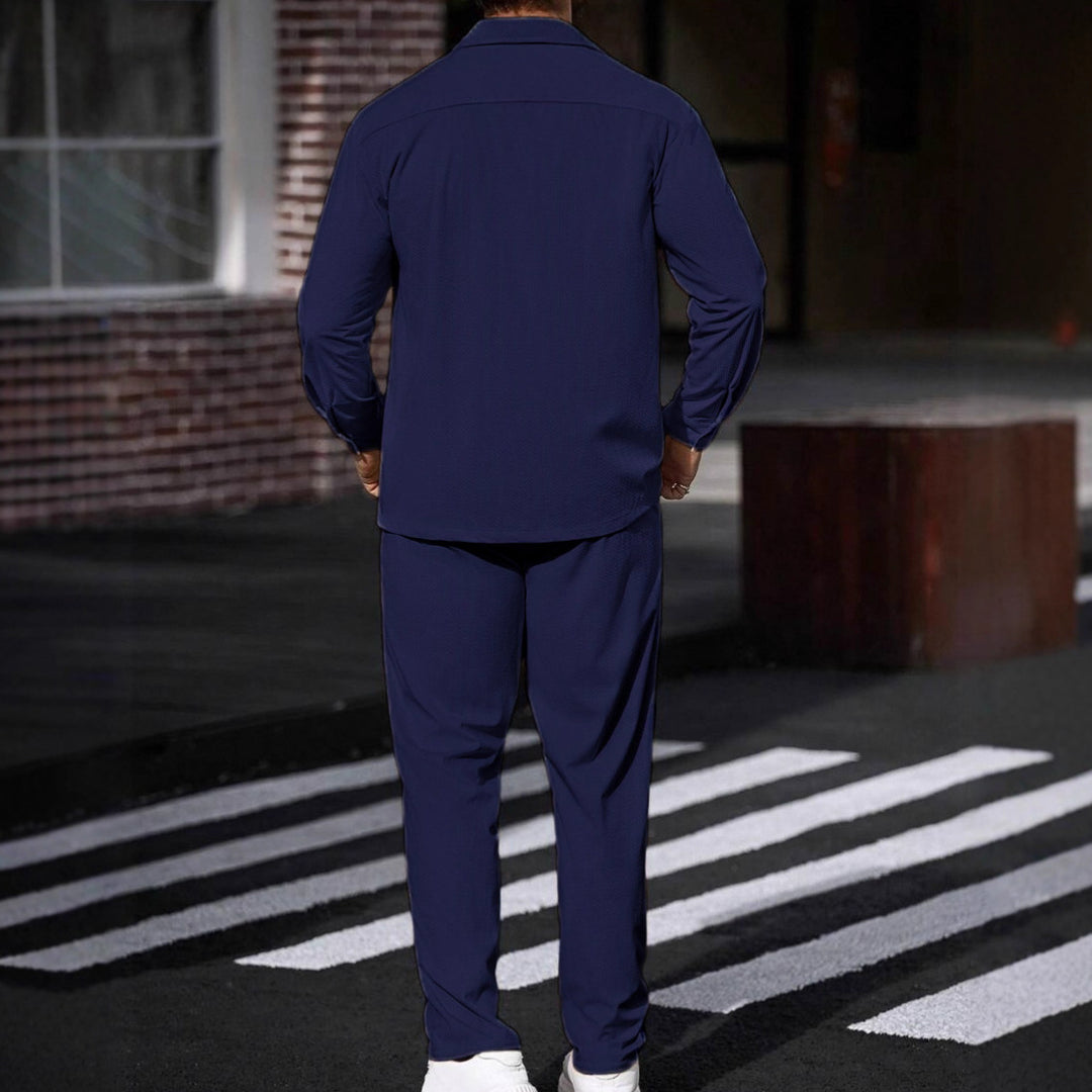 Men's casual two-piece shirt jacket with applied chest pockets and drawstring pants StylebySassy