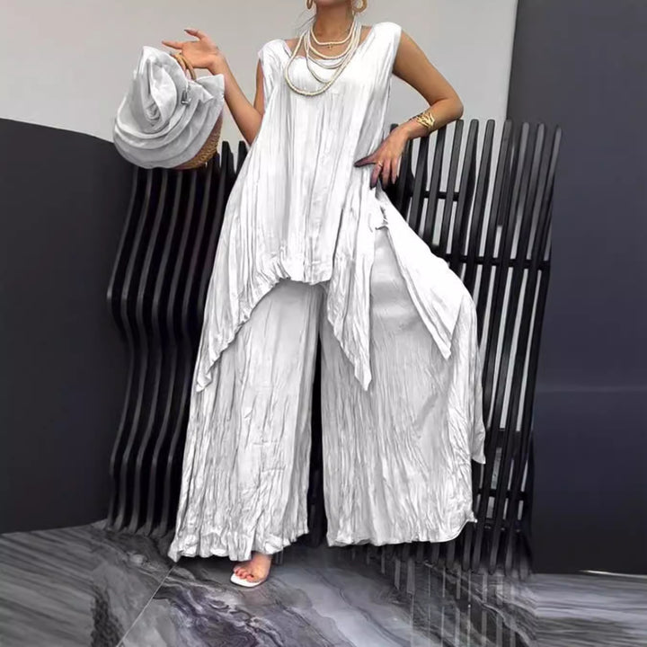 Women two-piece set in airy crinkle look with sleeveless tunic and wide palazzo pants StylebySassy