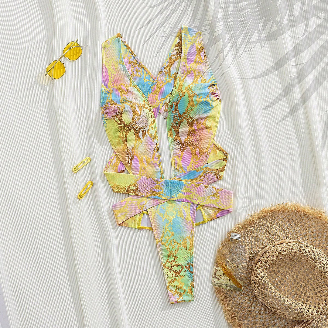 Ladies swimsuit with refined cut StylebySassy