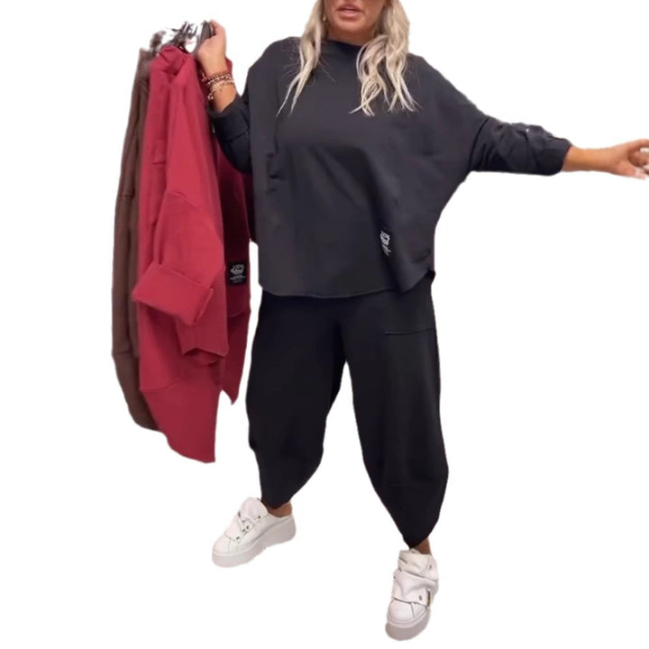 Women's Nano Lounge Set made of oversized cape sweatshirt and tapered jog pant StylebySassy