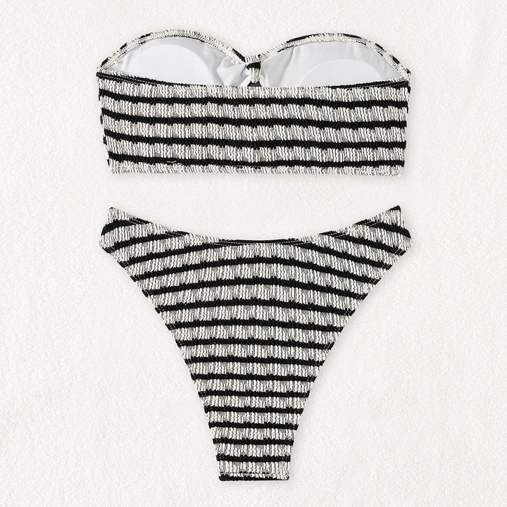 Ladies Bandeau Bikini with trendy neckline StylebySassy