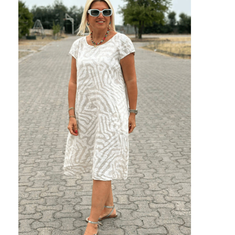 Women knee-length A-line midi dress with textured jacquard look and round neckline StylebySassy