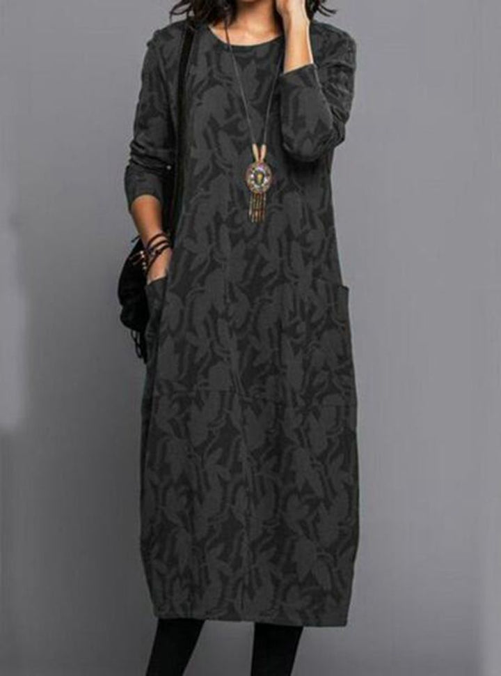 Women's casually cut midi dress made of fine knit with tone-on-tone jacquard, round neckline, and side pockets StylebySassy