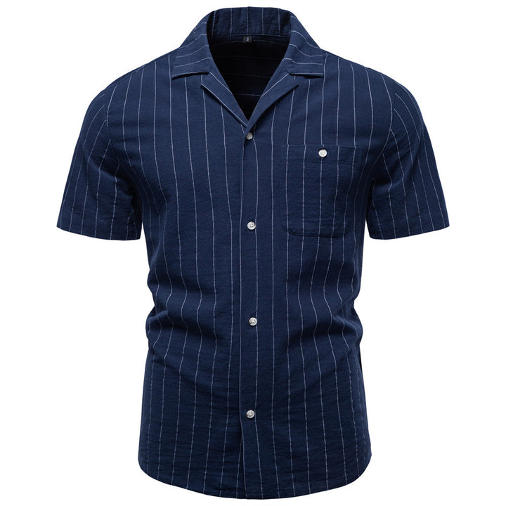 Men's lightweight short-sleeve shirt made of cotton-linen blend with notch collar and fine pinstripes StylebySassy