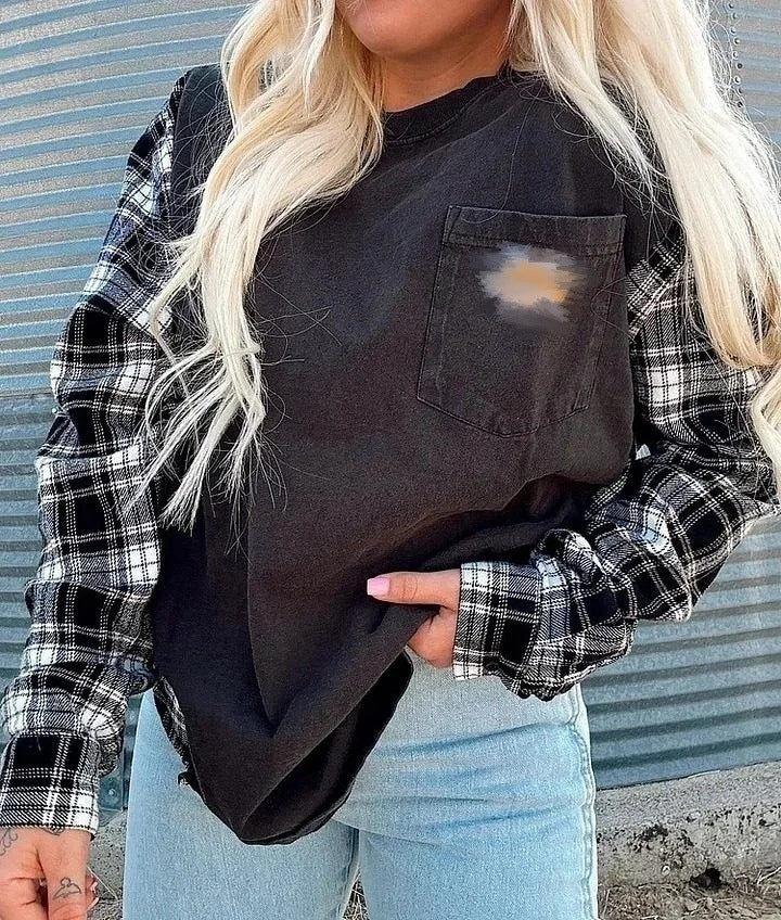 Women's oversized sweatshirt in mixed materials with checkered sleeves and applied chest pocket StylebySassy