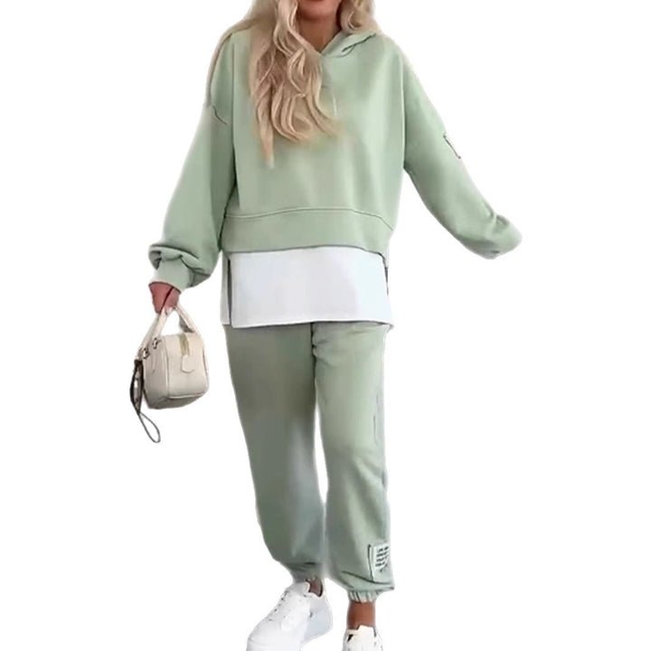 Women's cozy short hoodie and jogger set made of soft cotton blend StylebySassy