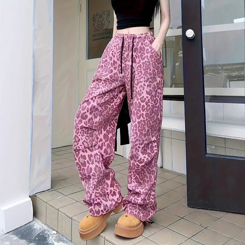 Women’s cargo pants with leopard print and elastic waistband StylebySassy