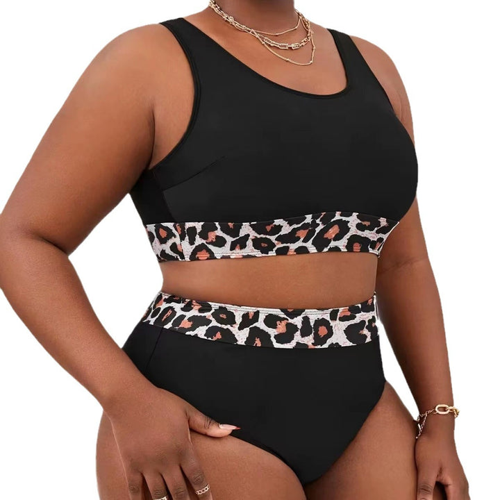 Ladies sporty high-cut bikini with leopard print StylebySassy