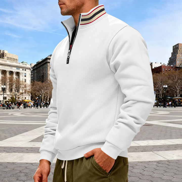 Men's half-zip sweatshirt with sporty ring collar and soft fleece inner lining StylebySassy