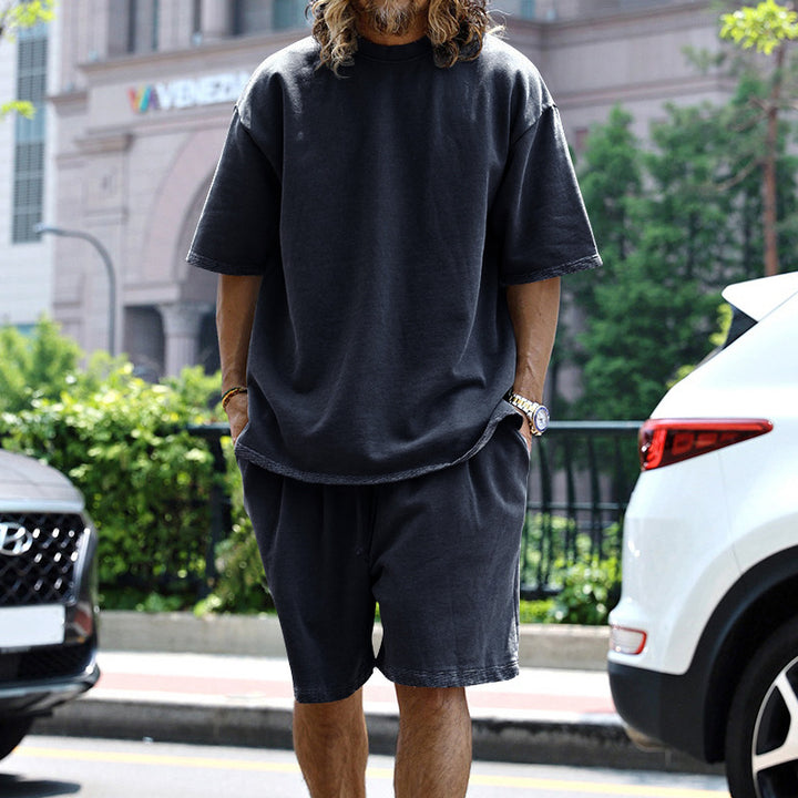 Men's casual short-sleeve shirt with loose sweat shorts made of heavy cotton jersey StylebySassy