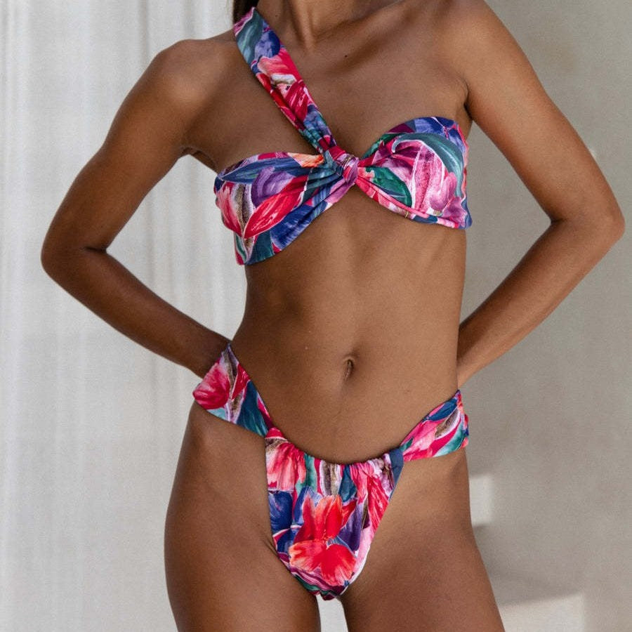 Women's bandeau bikini with asymmetrical straps and fashionable wrap details StylebySassy