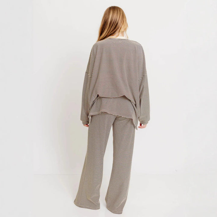 Women's striped comfort set made of fine ribbed jersey with oversized sweater and wide waistband trousers StylebySassy