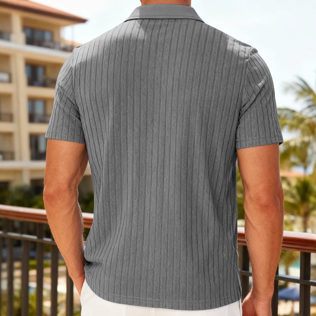 Men's structured short-sleeve polo with V-insert and shirt collar StylebySassy