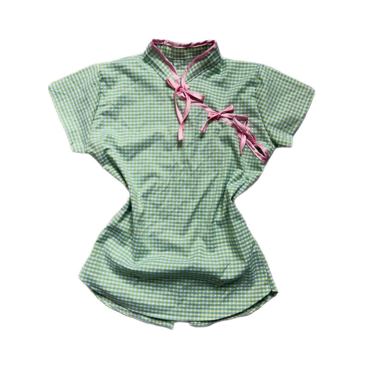 Women’s Chinese short-sleeve shirt with playful check pattern and decorative bows