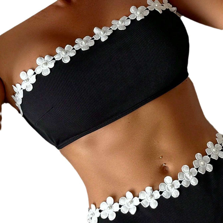 Women's bandeau bikini with floral accents StylebySassy