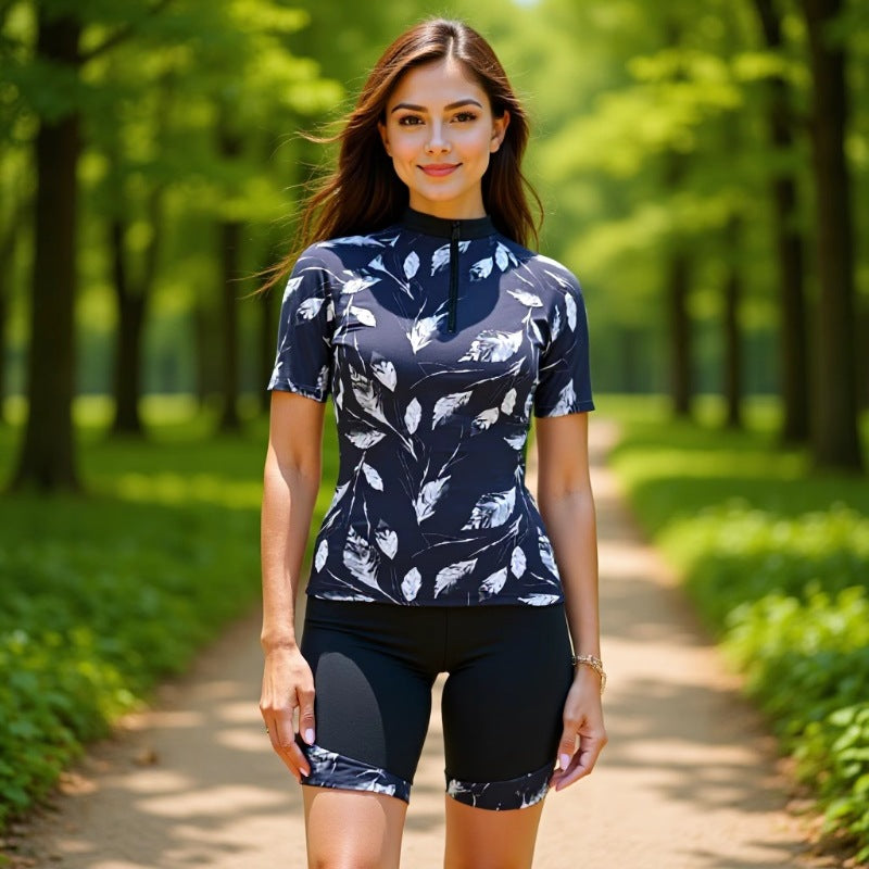 Women's sporty short-sleeve swimsuit with floral pattern StylebySassy